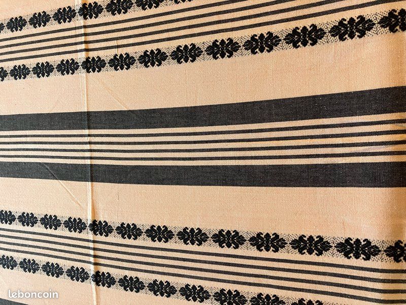 Grande nappe rose et gris/noir (image 6)