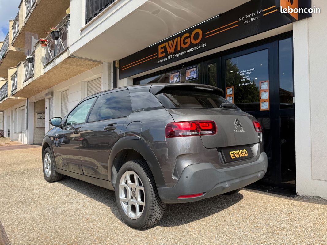Citroen c4 cactus 1.2 puretech 110ch feel business toit panoramique courroie changee (image 18)