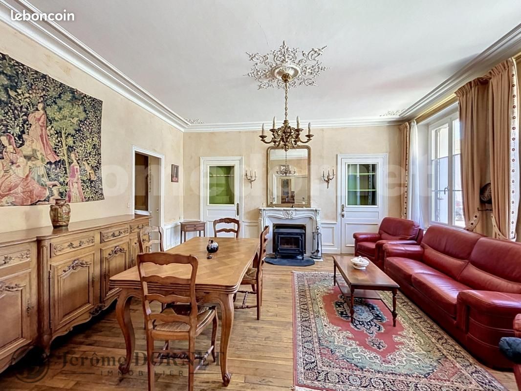 Maison 10 pièces 204 m² · à Beauvais · 204 m² · 258 500 €