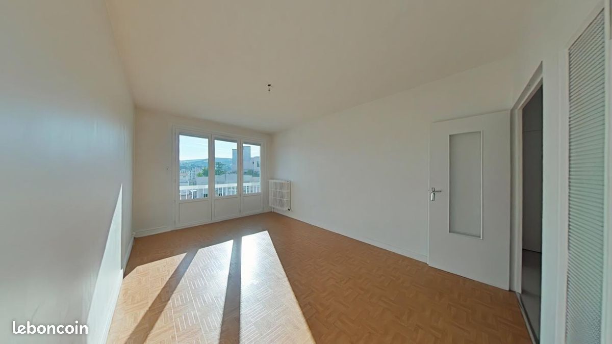 Appartement 3 pièces 64 m² · à Saint-Étienne · 64 m² · 650 €/mois