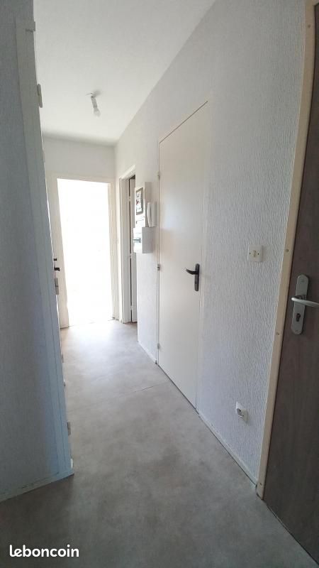 Appartement a louer montceau-les-mines - 3 pièce(s) - 65 m2 - Surfyn