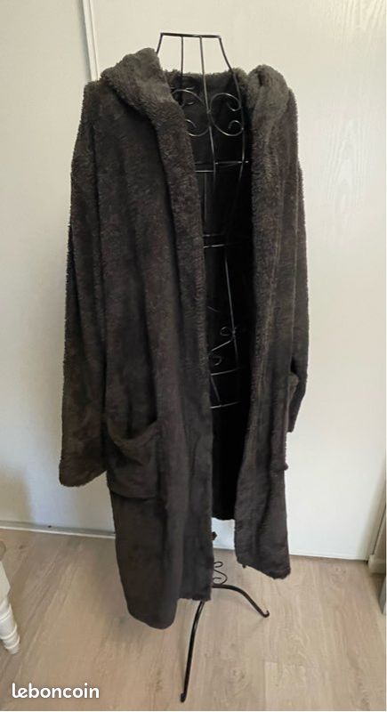 Peignoir homme Pier One ultra doux (image 1)