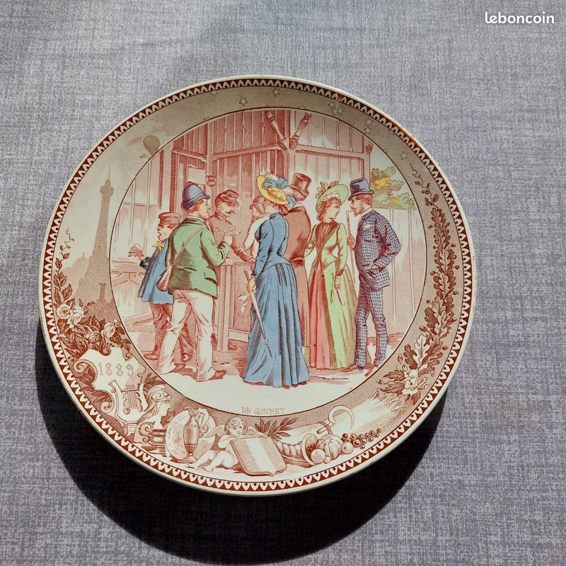 Ancienne assiette en faïence de Sarreguemines exposition universelle de Paris 1889 (image 1)