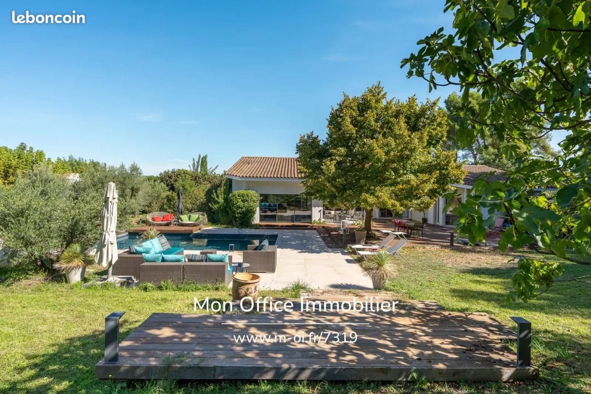 Maison 10 pièces 380 m² · à Aix-en-Provence · 380 m² · 1 890 000 €