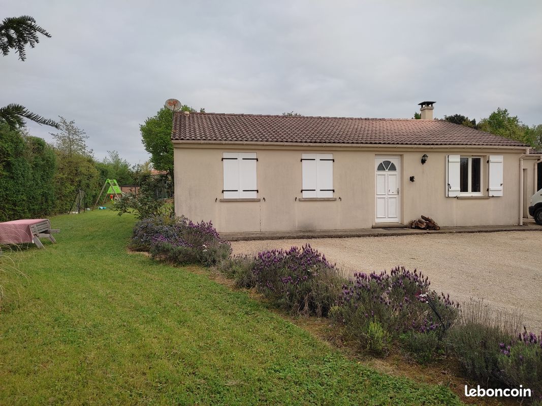 Maison 4 pièces 106 m² · à Voulon · 106 m² · 140 000 €