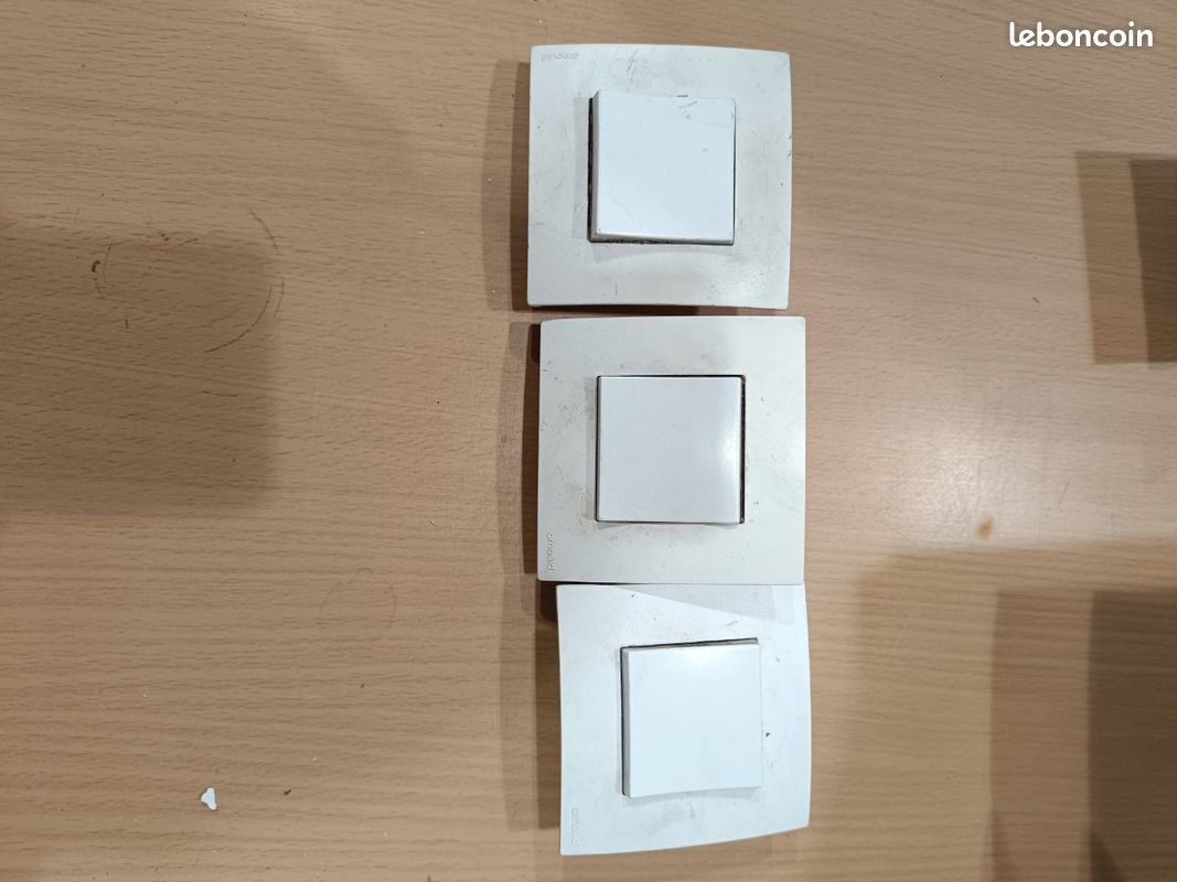 Interrupteur Simple Ou Va-et-vient Arnould CL 03 GRR - Neuf, Pour Installation électrique