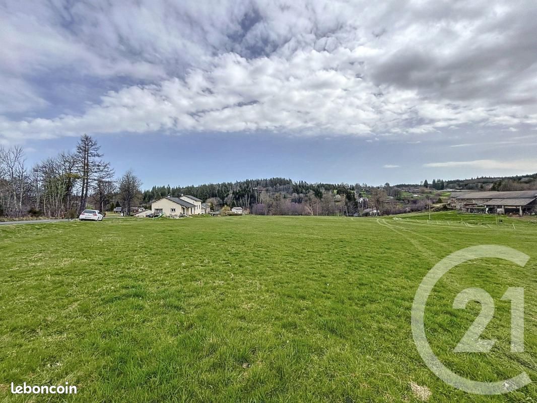 Terrain 1 000 m² Saint Jeures · à Saint-Jeures · 34 000 €
