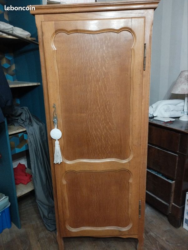 Armoire/penderie/bonnetière (image 1)