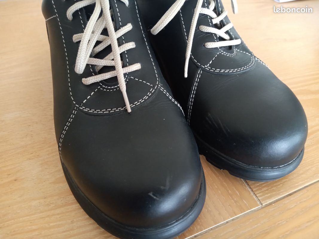 Chaussures De Sécurité Femme ELTEN S2 - Taille 37 (UK 4) - Embout Acier - Noir - Occasion Bon État