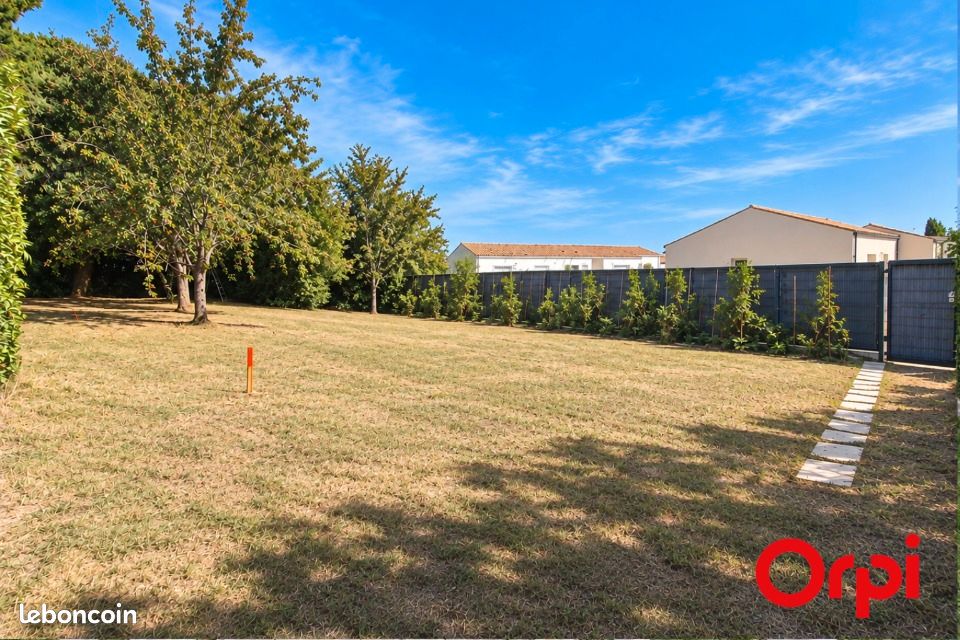 Terrain 600 m² · à Saint-Sulpice-de-Royan · 186 000 €