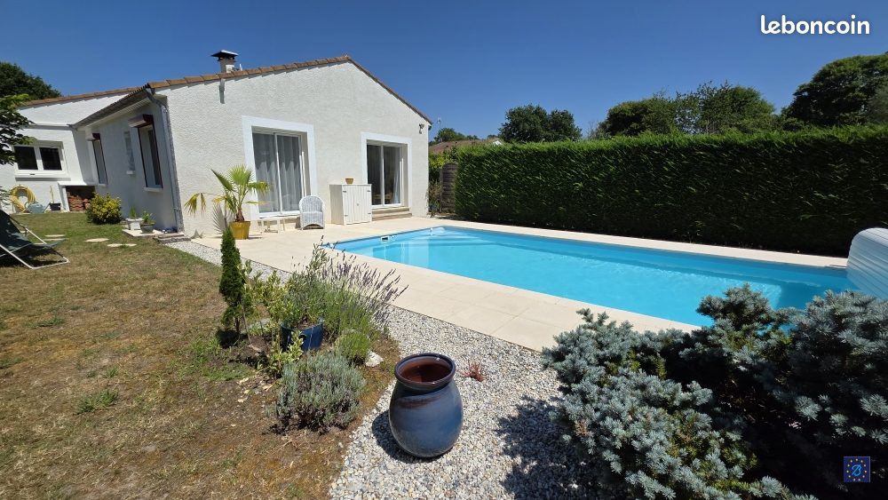 Maison 6 pièces 112 m² · à Breuillet · 112 m² · 450 000 €