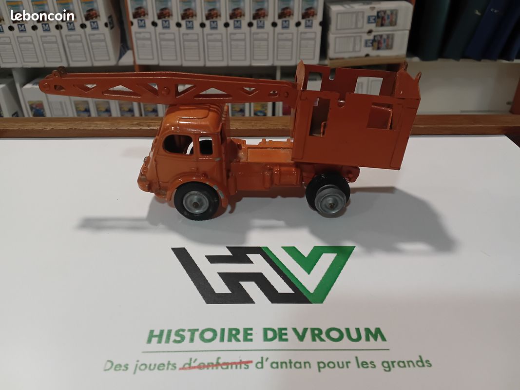 SYMPA Nice ! CIJ 1:43 CAMION 7 TONNES RENAULT N° 3/25