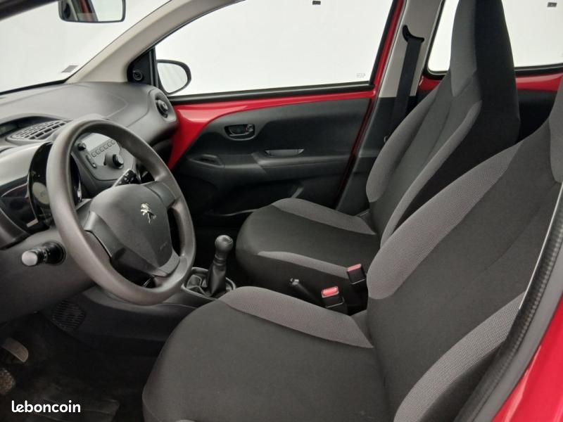 Peugeot 108 VTi 72 Like S&S 4cv 5p (image 14)