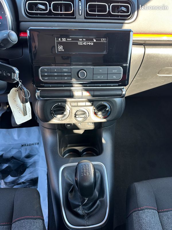 Citroen C3 1.6 L Blue-HDi 75 CH "Feel" (image 6)