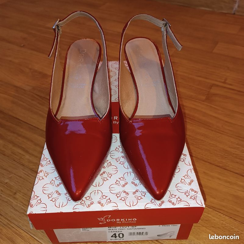 Escarpins DORKING rouges vernis 40 Chaussures