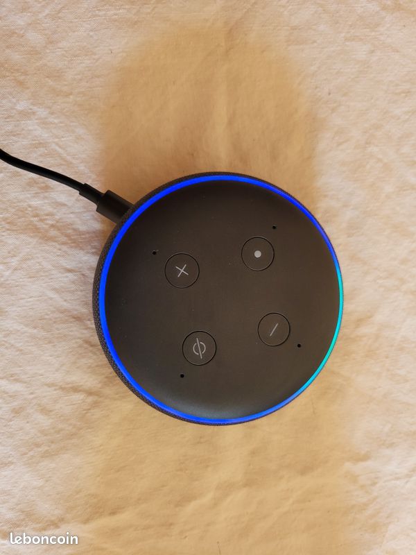 AMAZON Enceinte intelligente Echo Dot 5e génération avec Alexa, charbon AMAZON Enceinte intelligente Echo Dot 5e génération avec Alexa, charbon