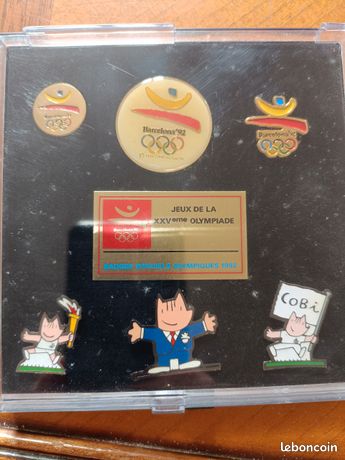 Pin's Officiel JO Barcelone 1992 - Logo - Édition Originale - Occasion