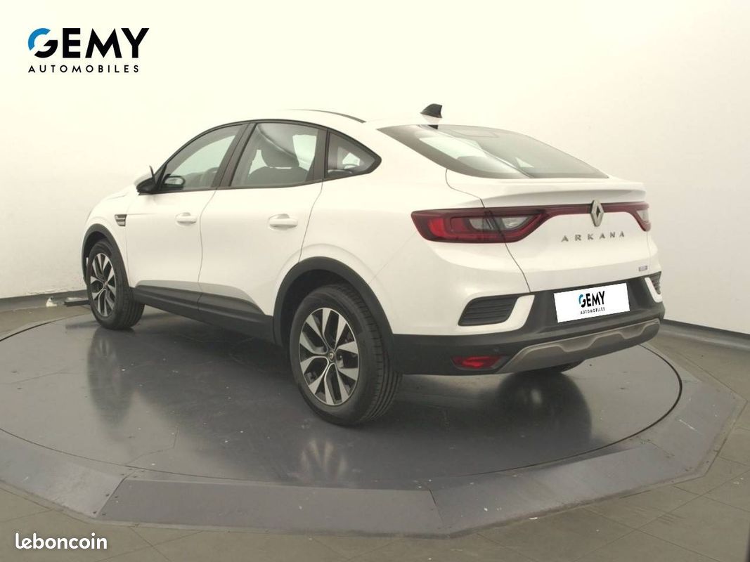 RENAULT Arkana E-Tech 145 Zen (image 10)
