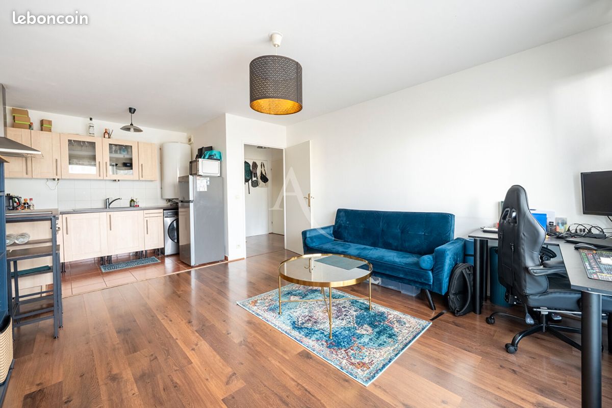 Appartement 2 pièces 42 m² · à Cergy · 42 m² · 143 500 €