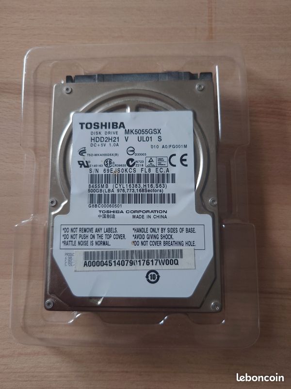 Lot De 4 Disques Durs 2.5" SATA – 500 Go Chacun (2 To Au Total) – HGST, État Occasion