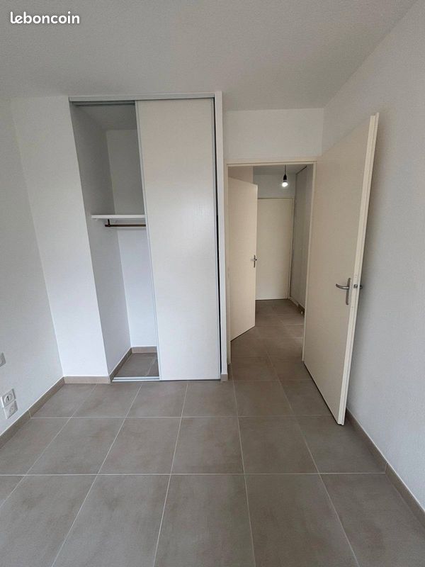 Appartement 2 pièce(s) 36 m²à louer Begles