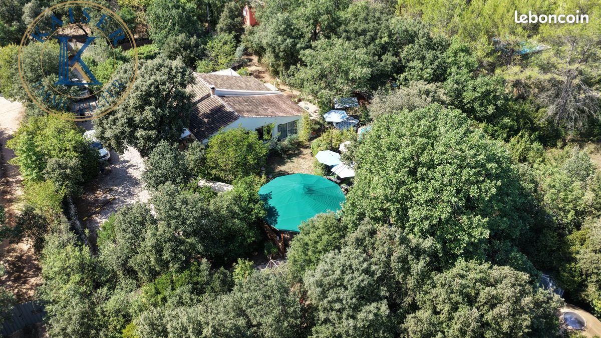 Maison 8 pièces 115 m² · à Saint-Maximin-la-Sainte-Baume · 115 m² · 520 000 €