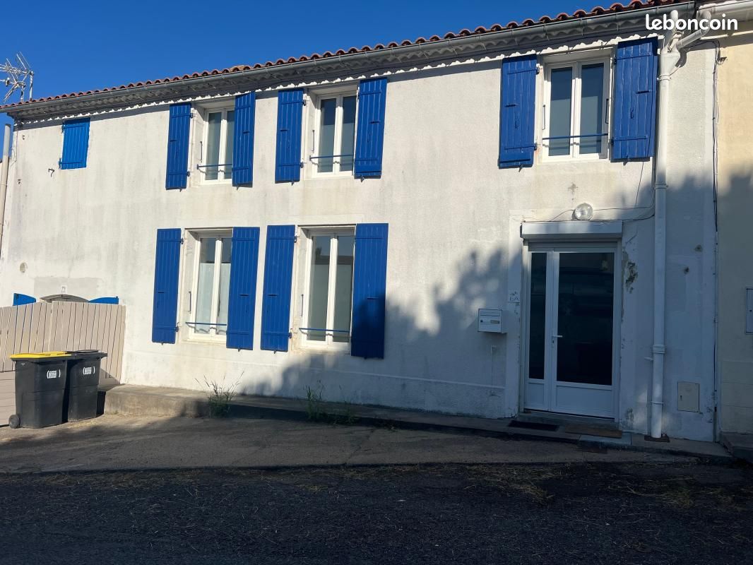 Maison 4 pièces 99 m² · à Chenac-Saint-Seurin-d'Uzet · 99 m² · 690 €