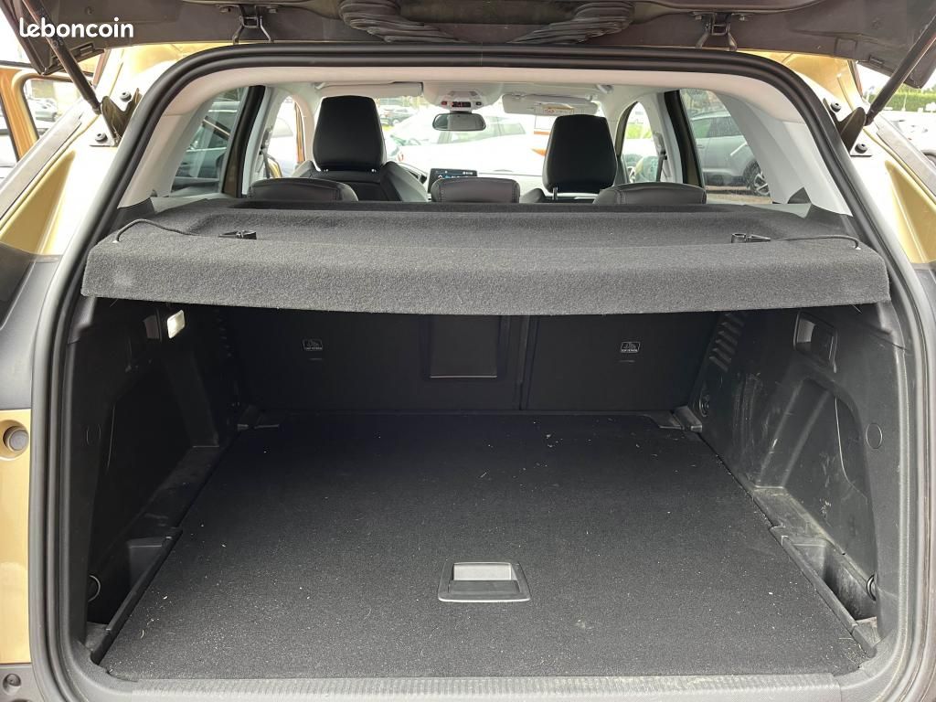 PEUGEOT 3008 1.2i 12V S&S - 130 - ALLURE (image 14)