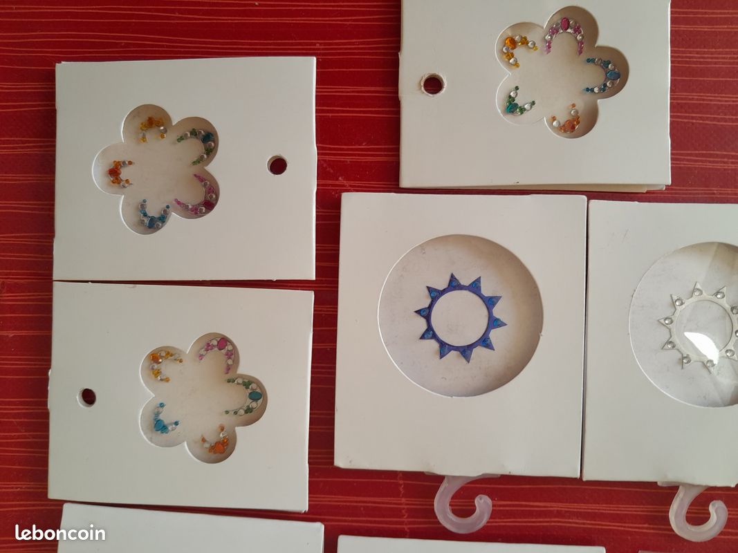 Lot de Strass (image 7)