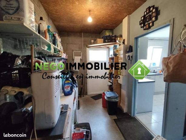 https://img.leboncoin.fr/api/v1/lbcpb1/images/28/3c/57/283c576b1775d2abce8612d02114a9ba8de269c2.jpg?rule=ad-image