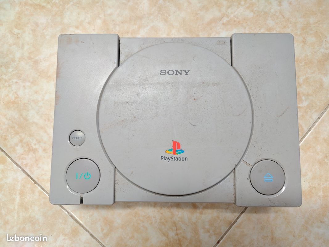 CONSOLE SONY PS1 PLAYSTATION I PAL EURO SEULE SANS CÂBLE NI