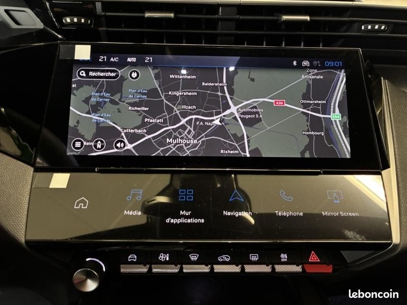Peugeot 408 Plug-in Hybrid 240ch GT Exclusive e-DCS7 (image 18)