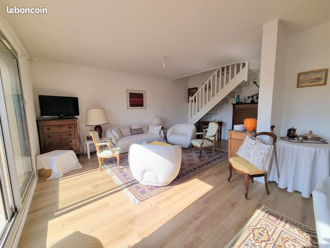 Appartement 4 pièces 99 m² · à Mont-Saint-Aignan · 99 m² · 270 000 €