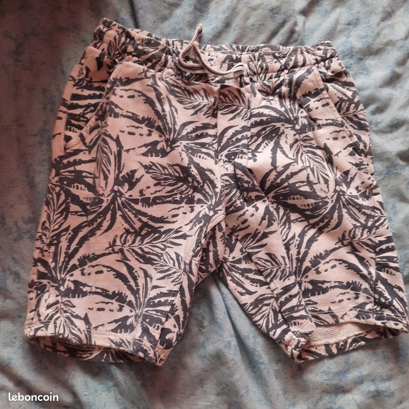 Lot 1 short et 1 pantacourt (image 3)