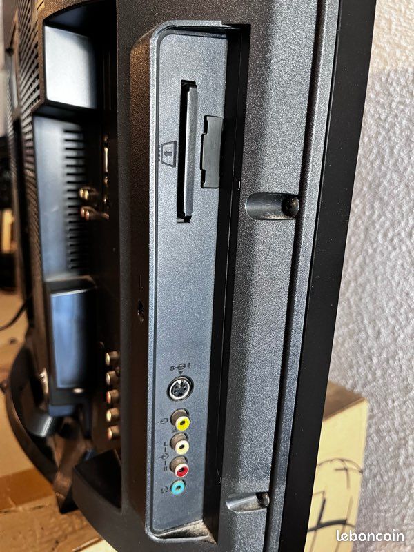 Téléviseur Sony ancienne génération (image 4)