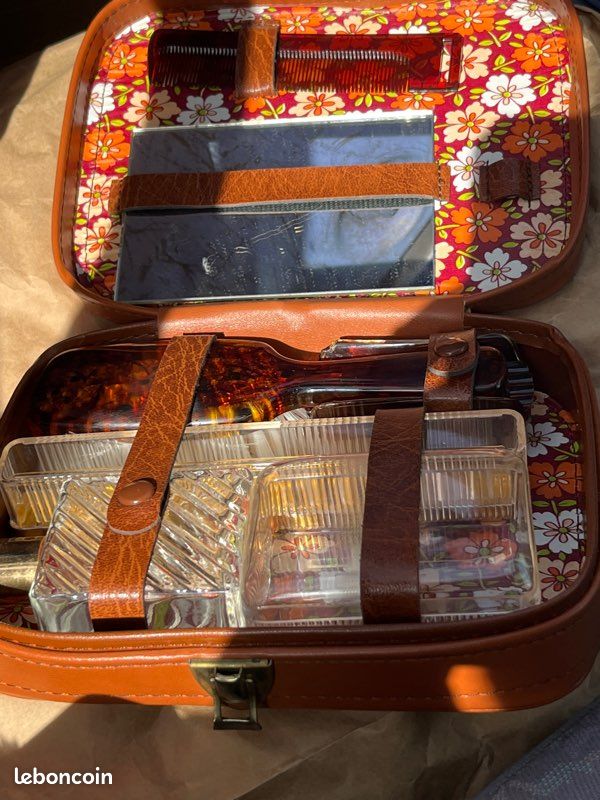 Valise Vintage Années 50/60 Avec Vanity Intégré - Faux Cuir Noir - Occasion