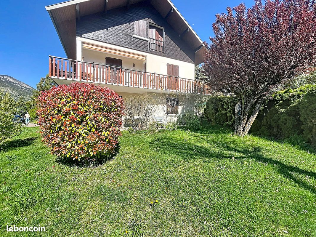 Maison 6 pièces 136 m² · à Guillestre · 136 m² · 398 000 €