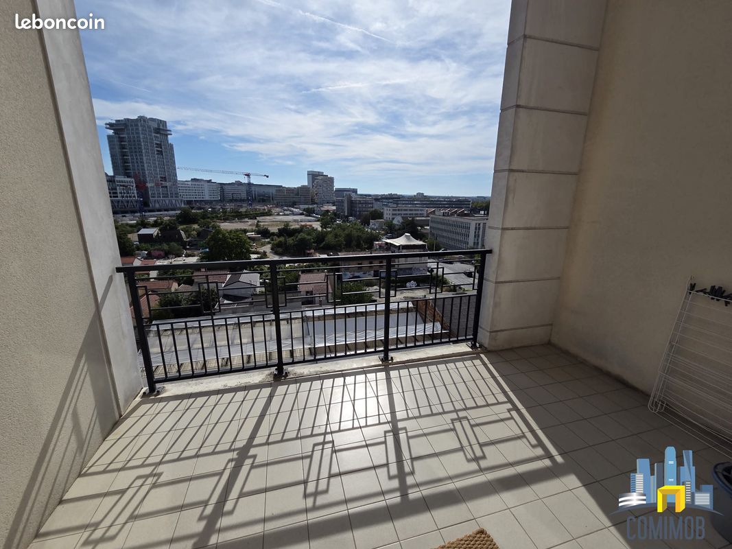 Appartement 2 pièces 42 m² · à Courbevoie · 42 m² · 1 490 €