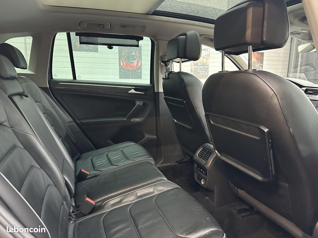 VOLKSWAGEN TIGUAN 2.0 16V TDI BlueMotion - 150 - BV DSG 7 2016 Carat Exclusive PHASE 1 (image 26)