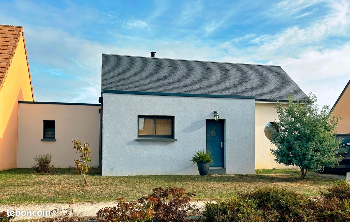 Maison 4 pièces 108 m² · à Joué-l'Abbé · 108 m² · 215 000 €