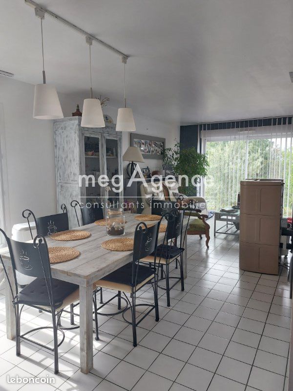 Maison 6 pièces 108 m² - Thouars 79100 (image principale 3)