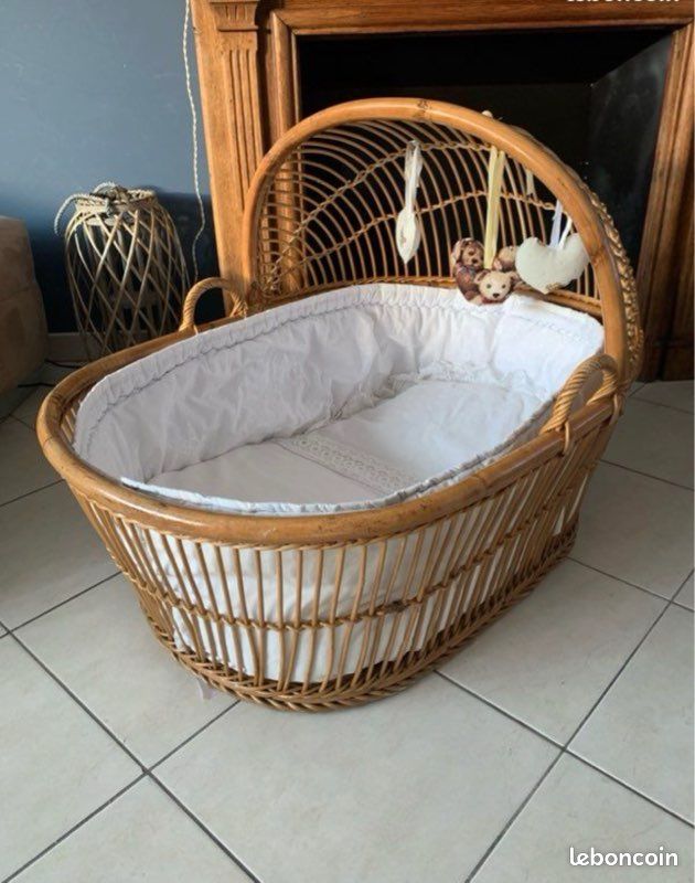 Ancien couffin berceau poussette en rotin / osier vintage (image 10)