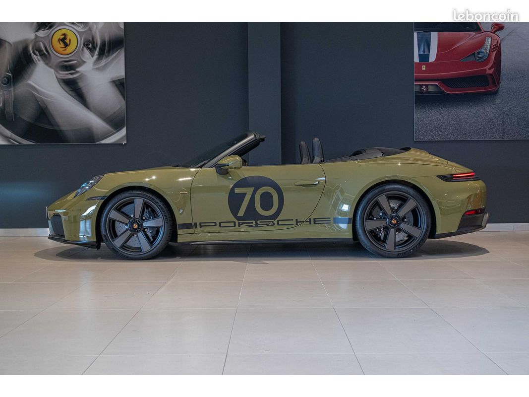 Porsche 911 gts cabriolet type 992.2 spirit 70 - 3.6 541 ch pdk (image 8)