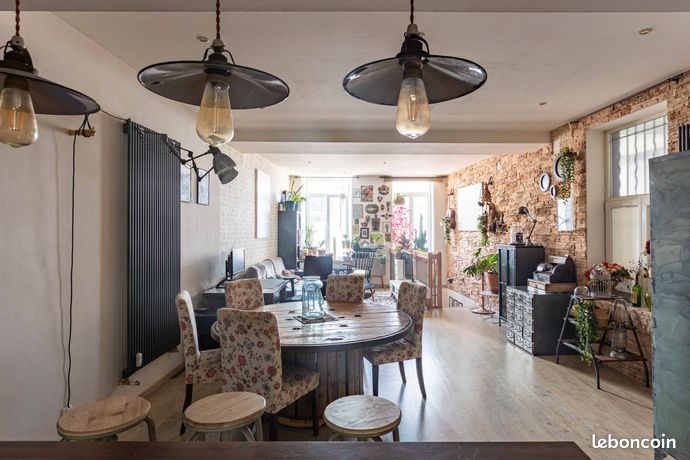 Loft meublé atypique