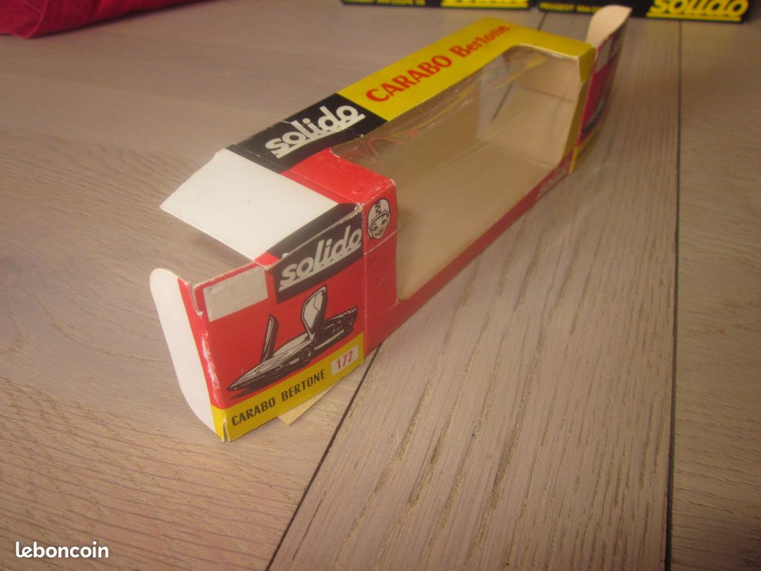 Carabo Bertone verte de 1968 (Solido) - Voiture miniature 1/43 | Achat