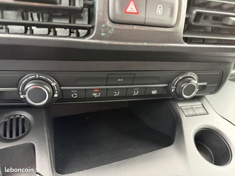 Citroen Berlingo Van M 650kg BlueHDi 100 S&S Driver BVM5 (image 14)