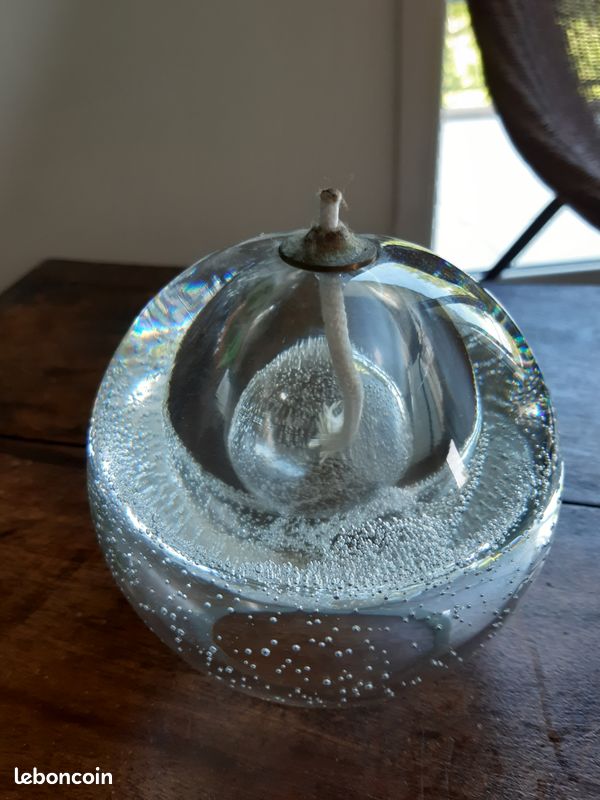Lampe à huile. Nature et découverte (image 1)