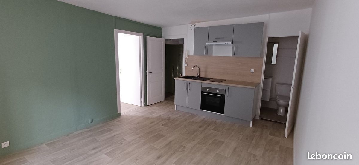 Appartement 2 pièces 30 m² · à Monistrol-sur-Loire · 30 m² · 300 €/mois