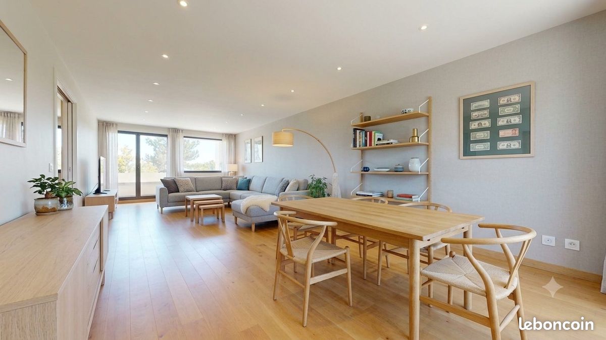 Appartement 4 pièces 117 m² · à Villeurbanne · 117 m² · 324 900 €