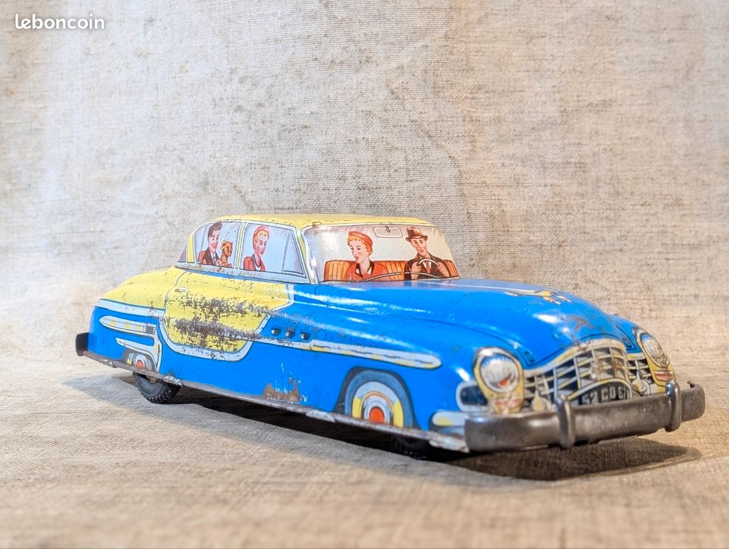 VOITURE POLICE EN TOLE années 70 fabrication JOUSTRA longueur 35 cm EUR